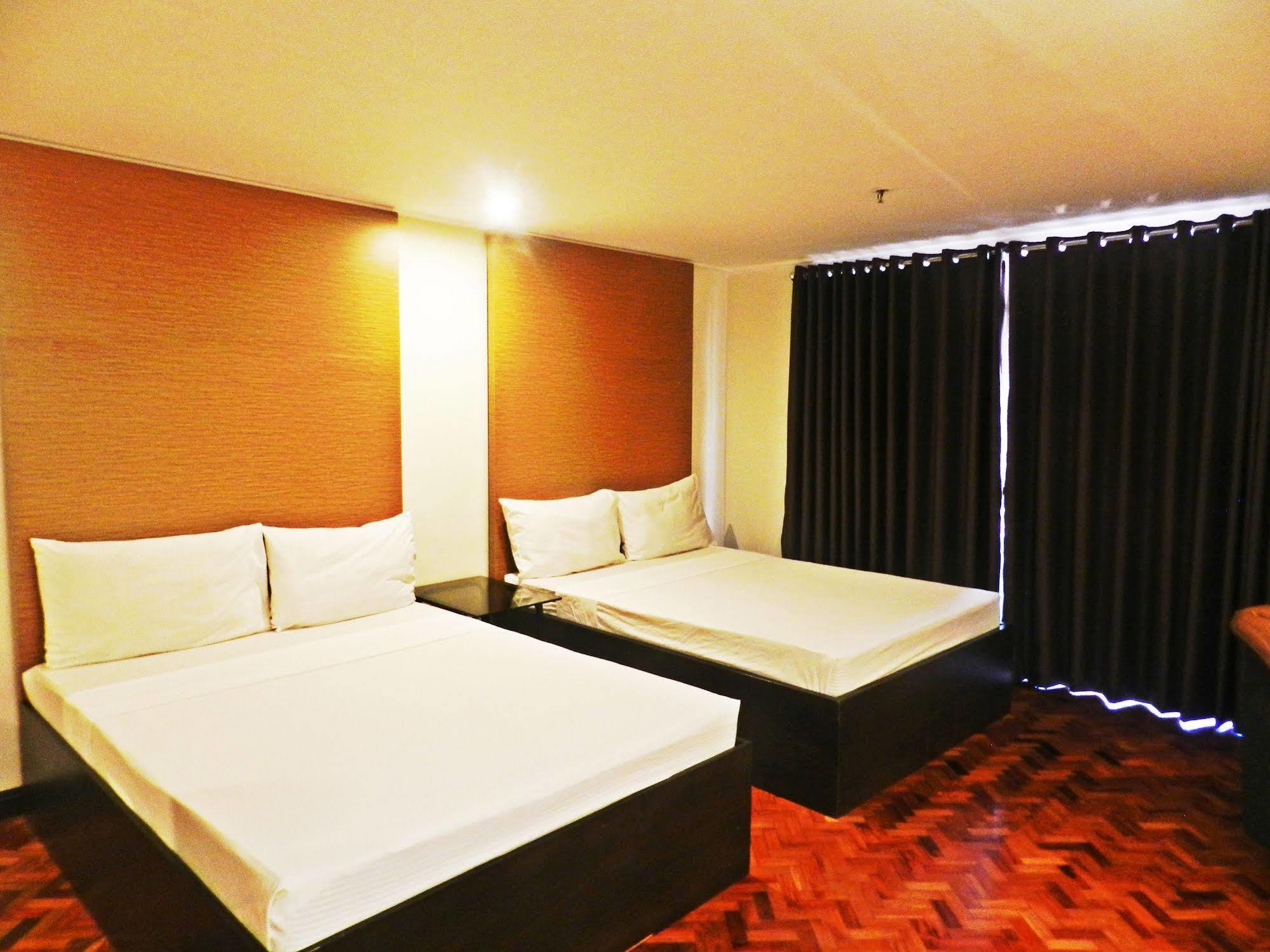 Salcedo Suites Makati City Екстериор снимка