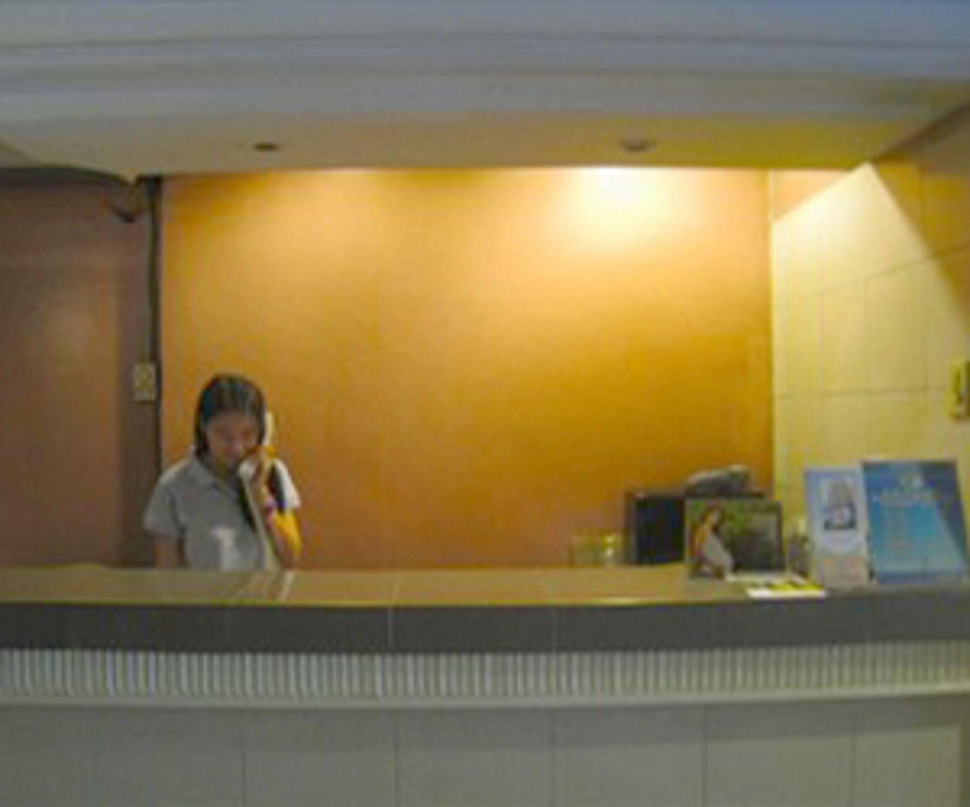 Salcedo Suites Makati City Екстериор снимка