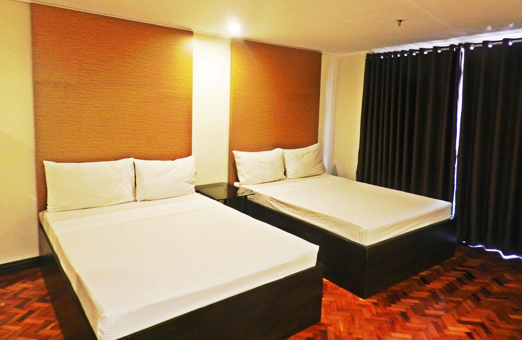 Salcedo Suites Makati City Екстериор снимка